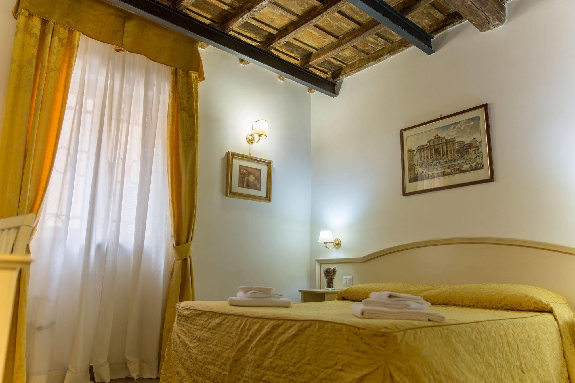 Pantheon Bed and breakfast *